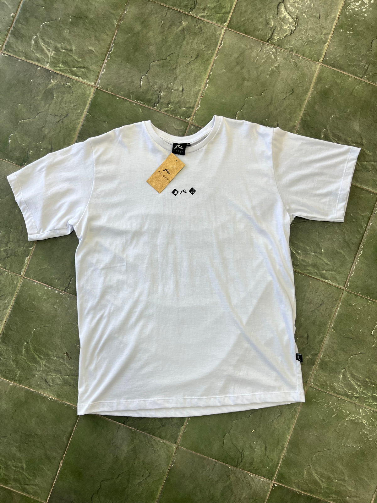Remera rusty