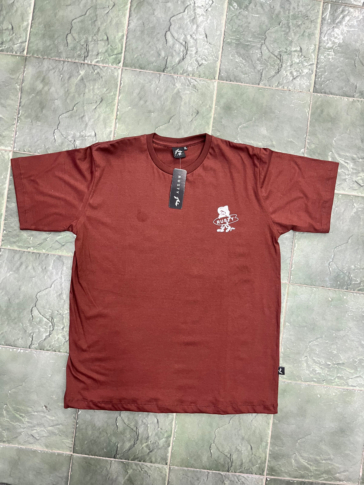 Remera R
