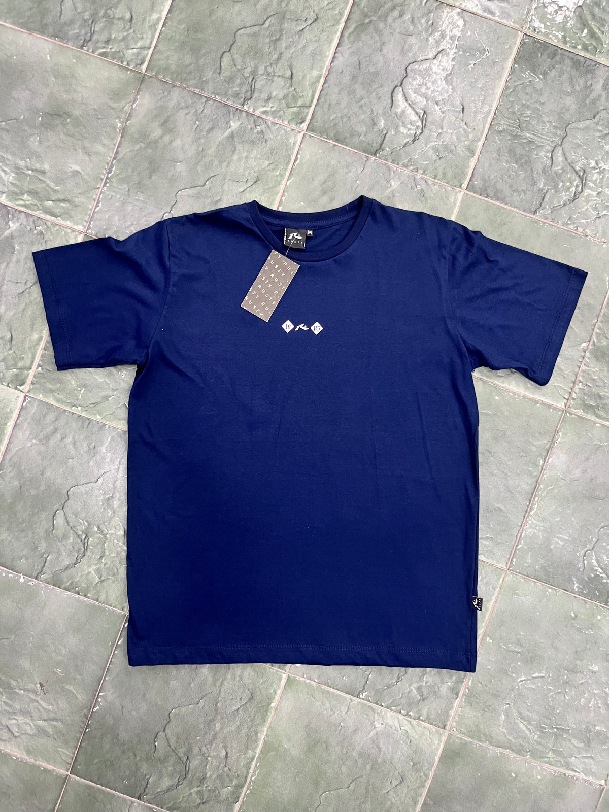 Remera rusty